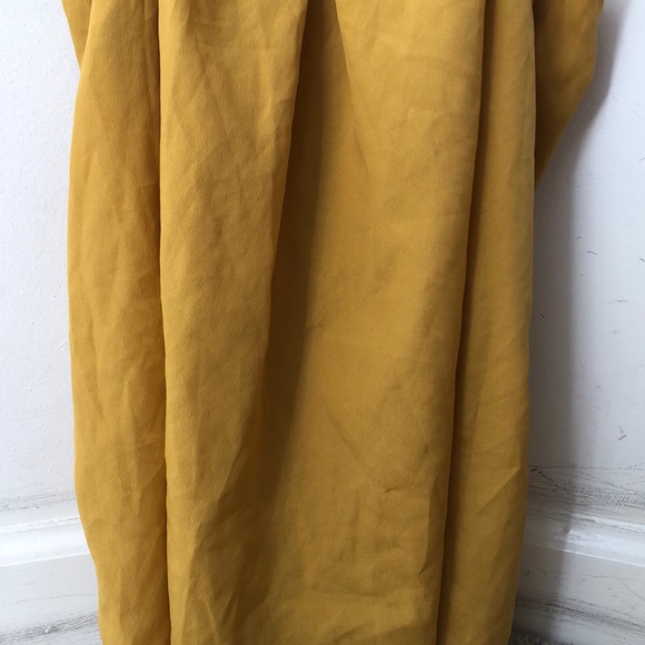 Mustard Yellow HALTER TOP Exposed Back SZ M - Picture 6 of 6
